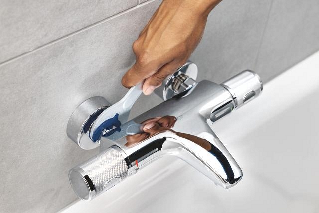 sistema de ducha con termostato